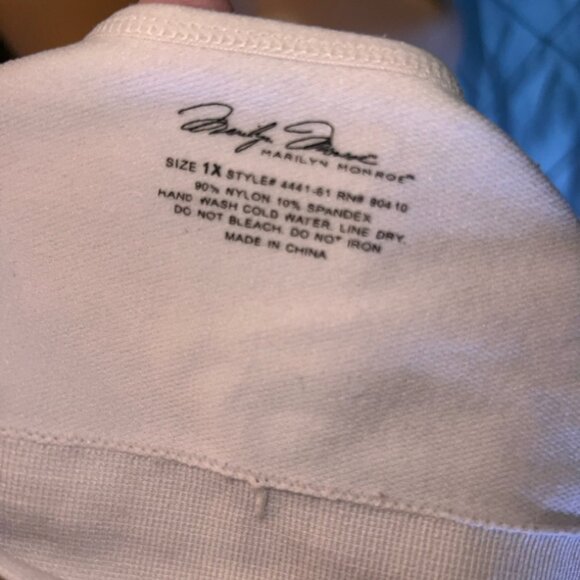 Marilyn Monroe XL Natural Tone Seamless Style #4441-61 Stretch Comfort Bralette - Picture 5 of 5